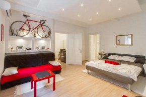 Отель Apartment Red Bike  Загреб